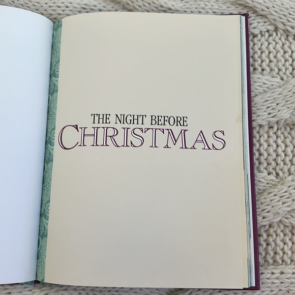 The Night Before Christmas book. Sign language. - Picture 3 of 10